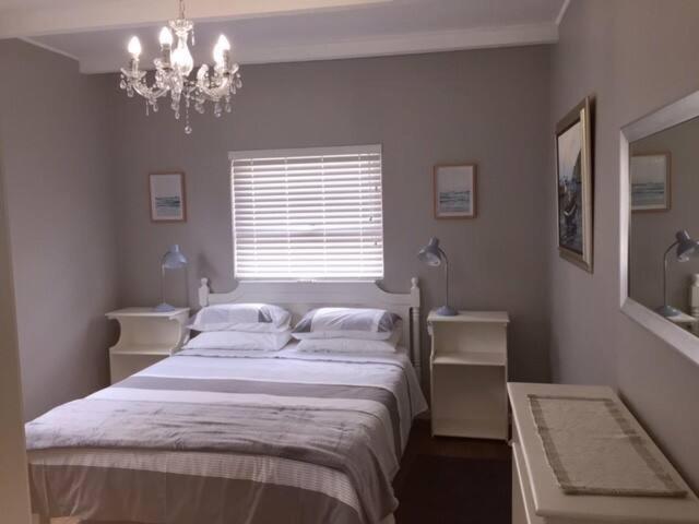 Meerhuis Cottage Langebaan Esterno foto