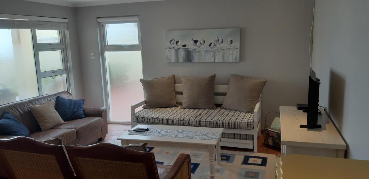 Meerhuis Cottage Langebaan Esterno foto